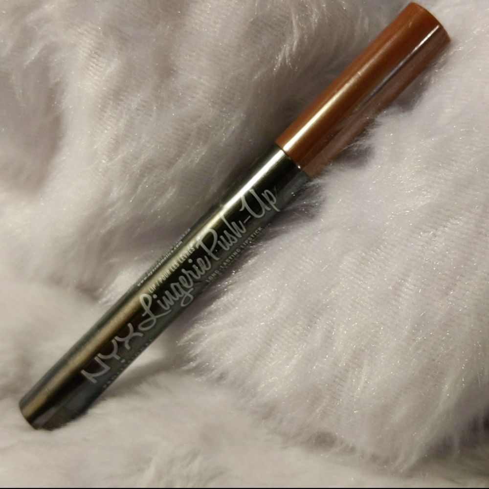 NYX| Lingerie Push Ups Teddy